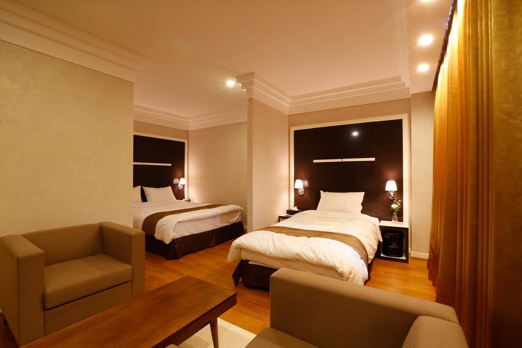 Anmyeondo Plaza Hotel Taean Luaran gambar