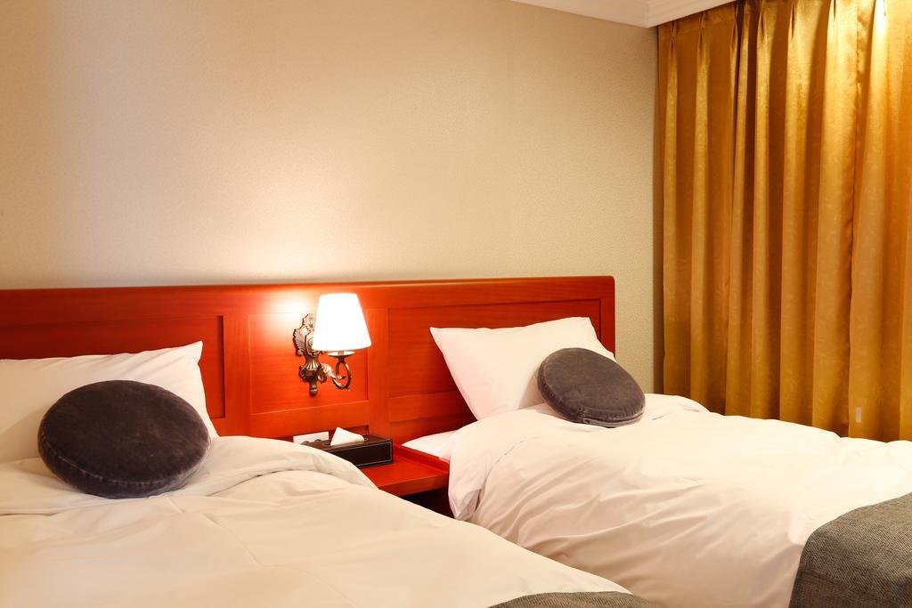Anmyeondo Plaza Hotel Taean Luaran gambar